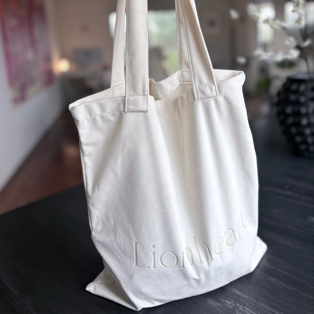 Lionheart White/Eggshell Velvet Tote